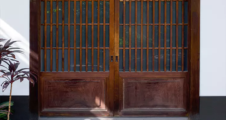 Accordion Patio Doors Repair in Winter Springs, FL