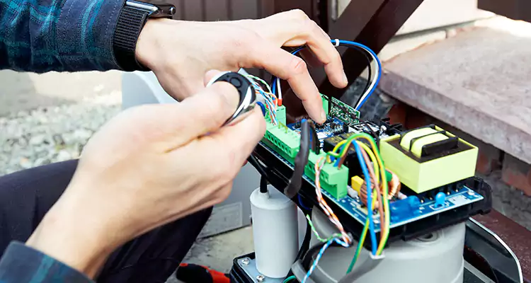 Automatic Driveway Gate Repair in Winter Springs, FL