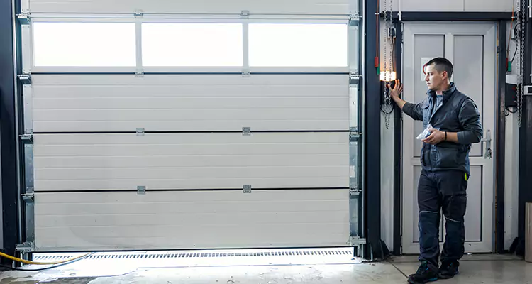 Our Garage Door Repair Services in Winter Springs, FL