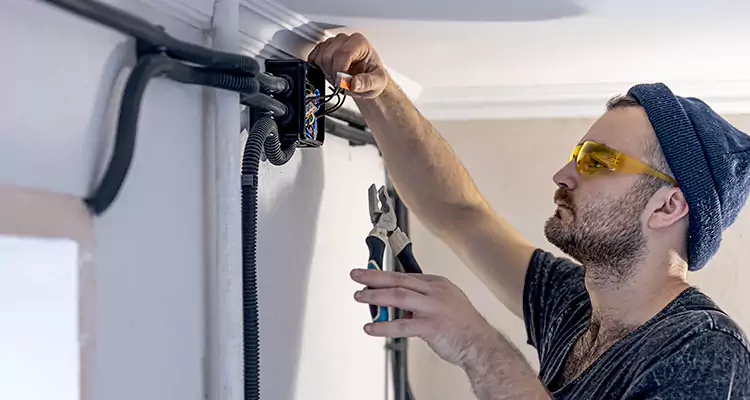 Garage Door Opener Cable Repair in Winter Springs, FL