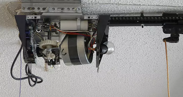 Emergency Garage Door Opener Repair in Winter Springs, FL