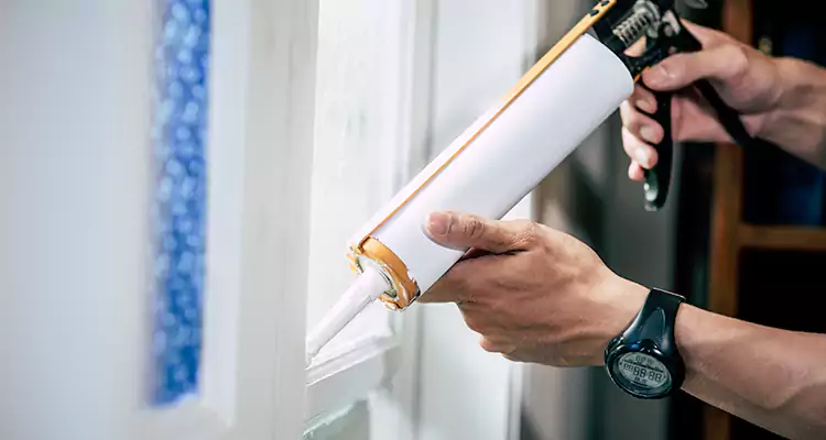 Windows Leaking Air Repair in Winter Springs, FL