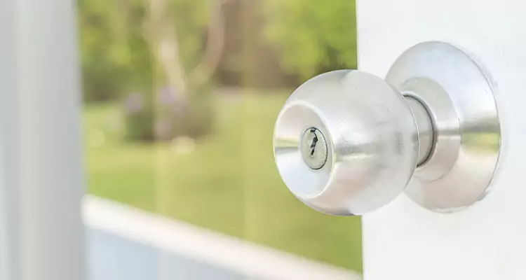 Patio Door Mechanism Jammed in Winter Springs, FL