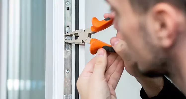 Patio Door Latch Repair in Winter Springs, FL