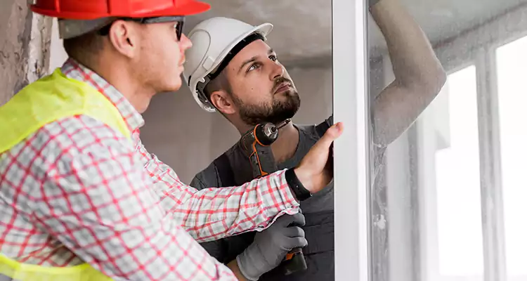 Sliding Patio Door Sticking? Expert Repair in Winter Springs, FL.