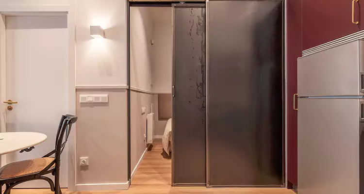 Adjust Pella Sliding Doors Not Moving in Winter Springs, FL